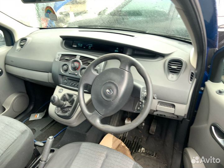 Фара правая renault scenic 2 2007