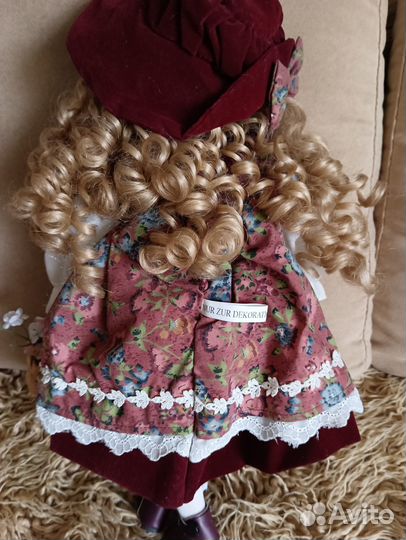 Коллекционная немецкая фарфоровая кукла