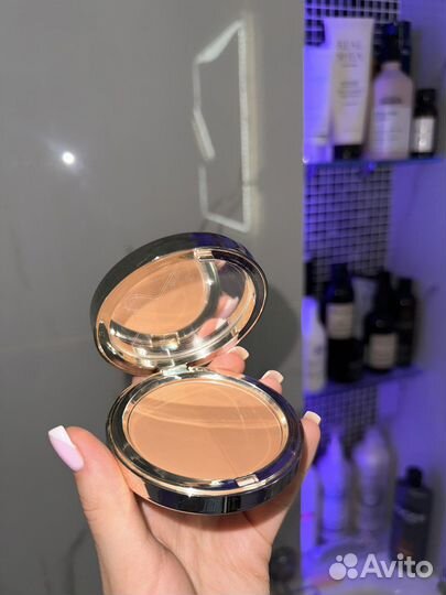 Clarins бронзер 03