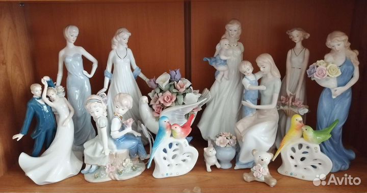 Фарфоровая Корзина с цветами