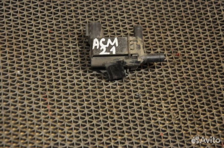 Клапан ваккумный toyota ipsum ACM21W