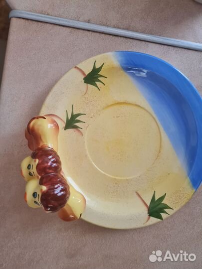 Сувенирные тарелки