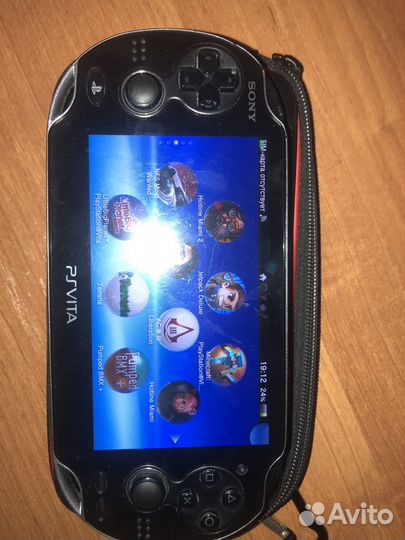 Sony ps Vita прошитая с чехлом