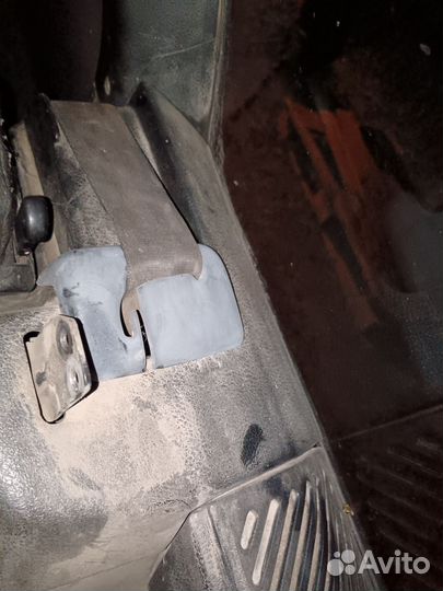 Пластик салона пассат б4