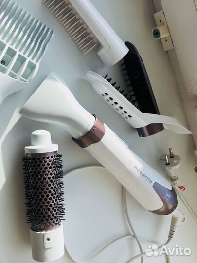 Фен-щетка Rowenta CF 7830