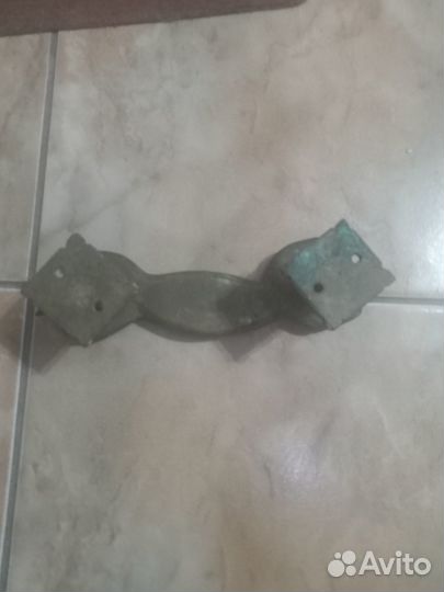 Дверная ручка латунь