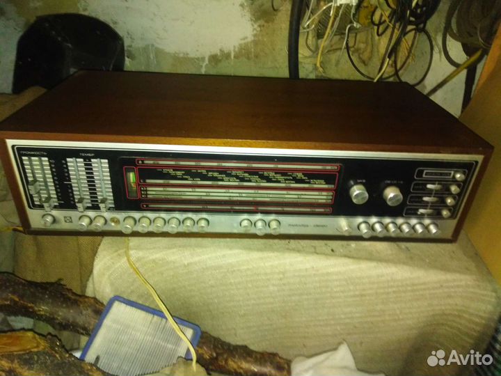 Радиотехника радиола блочная