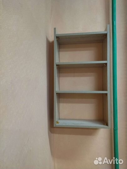 Навесная 4-х ярусная полочка