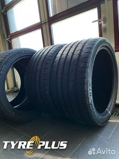Lexxis Orezon HTX 325/35 R22 и 285/40 R22 114Y