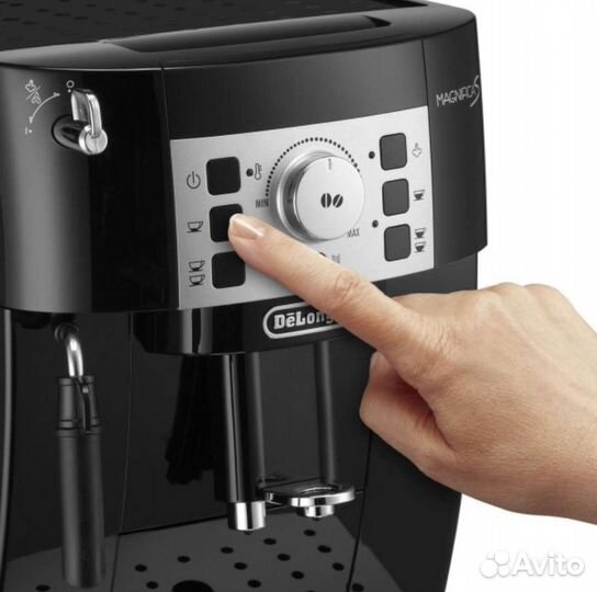 Кофемашина автоматическая Delonghi ecam22.110.B