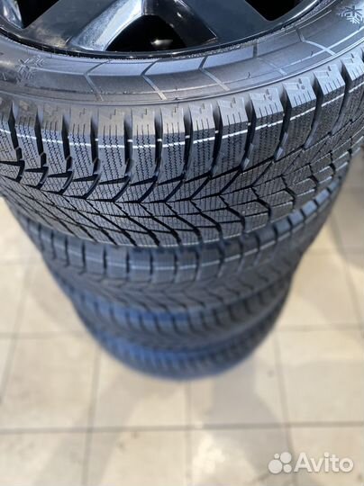 Колеса r19 на Land Rover оригинал, новые шины