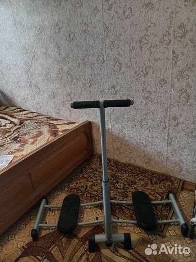 Тренажер для ягодиц и бёдер