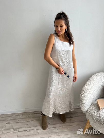 Платье с эффектом мокрого шелка