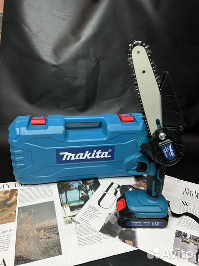 Аккумуляторная цепная пила Makita сучкорез