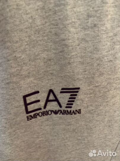 Спортивный костюм emporio Armani оригинал