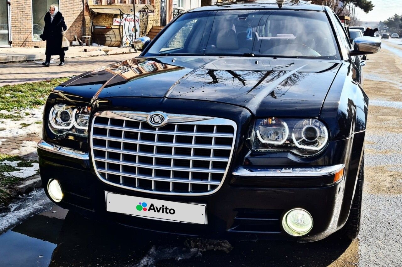 Chrysler 300C: фото владельца