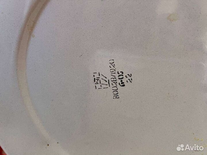 Кастрюля эмалированная большая СССР