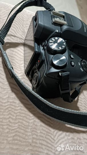 Профессиональный фотоаппарат