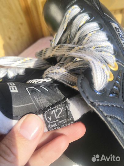 Хоккейные коньки bauer р. 31