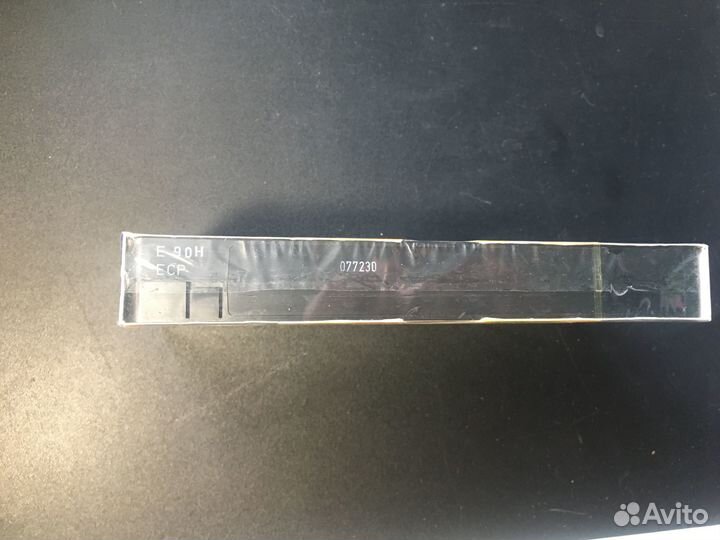 VHS кассета новая запечатана