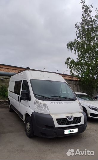 Peugeot Boxer микроавтобус, 2009