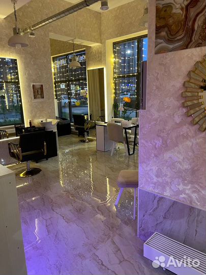 Мастер маникюра и педикюра