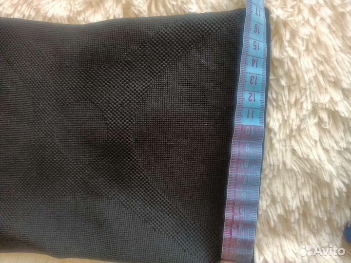 Наколенник Lining