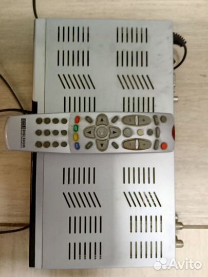 Ресивер триколор DRE-5000