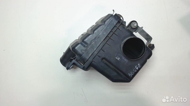 Корпус воздушного фильтра Suzuki Baleno, 2000