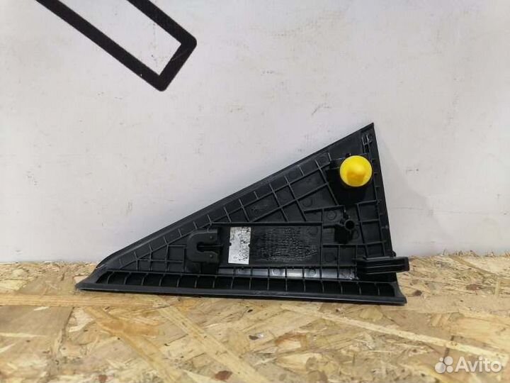 Накладка двери задняя левая Kia Soul 2 Рестайл