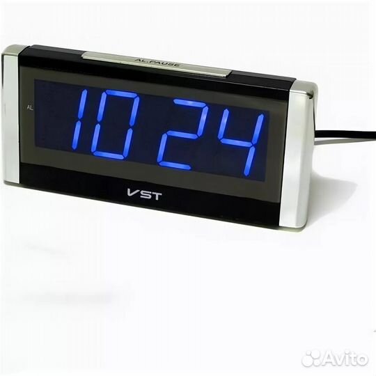 Часы настольные с будильником