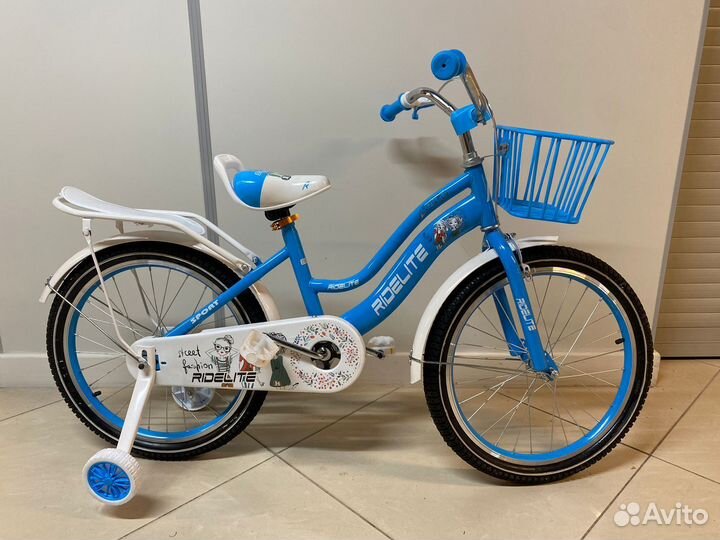 Велосипед детский 4х колёсный