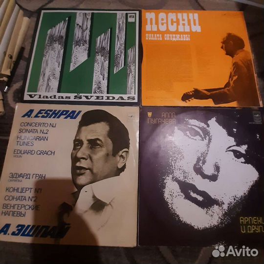 Пластинки великих исполнителей.Очень много