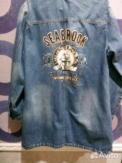 Джинсовая куртка