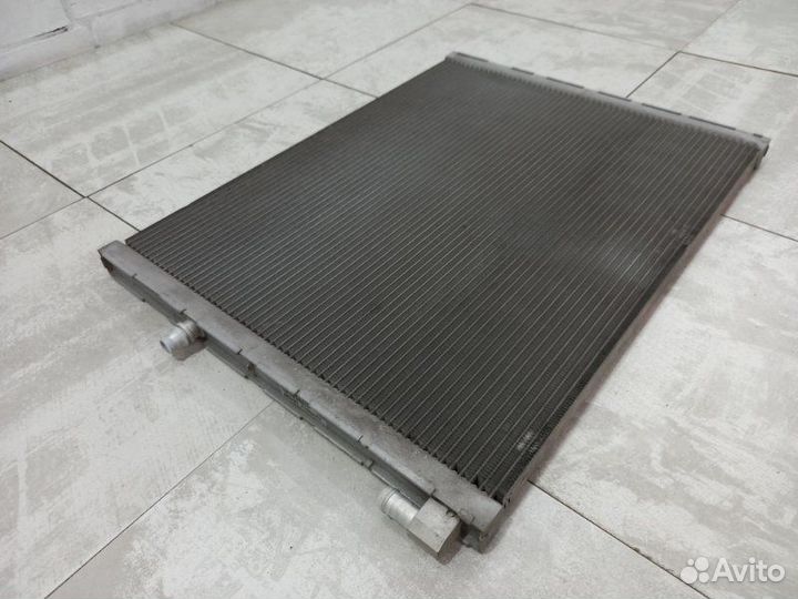 Радиатор интеркуллер Bmw X5 E70 N63B44A 2012
