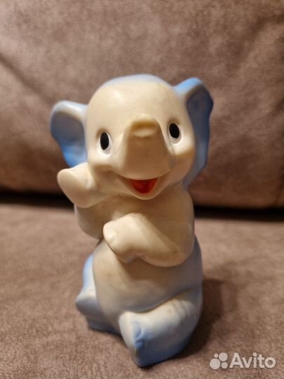 Резиновая игрушка