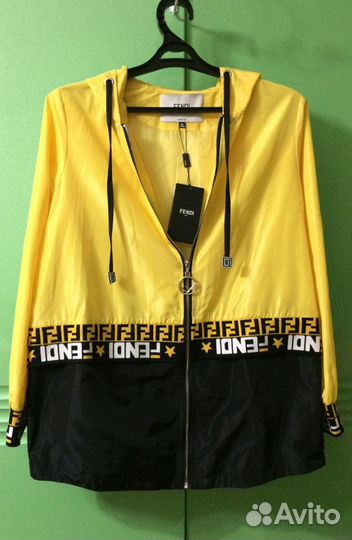Новая ветровка fendi