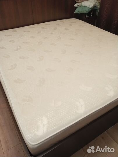 Матрас 180х200 бу
