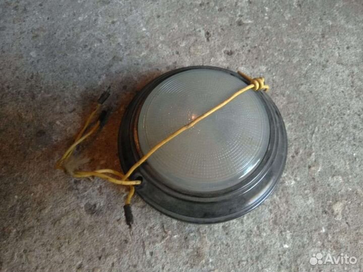 Коллекционный ретро плафон салона от авто