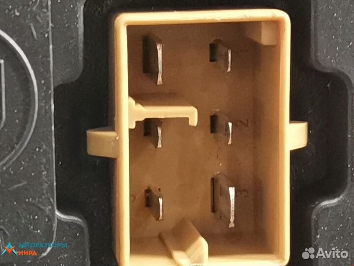 Моторчик печки Volkswagen Passat B5 1998