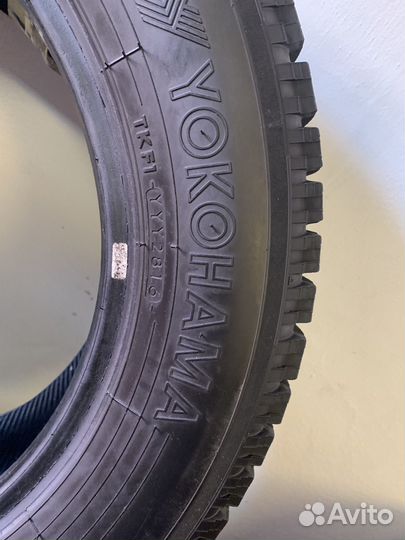 Комплект зимних калёс Yokohama 215/60 r16 VAG