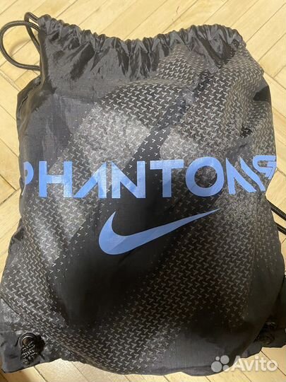 Бутсы nike phantom gt