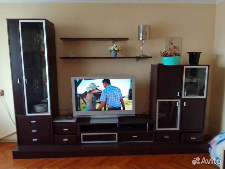Стенка в гостиную бу