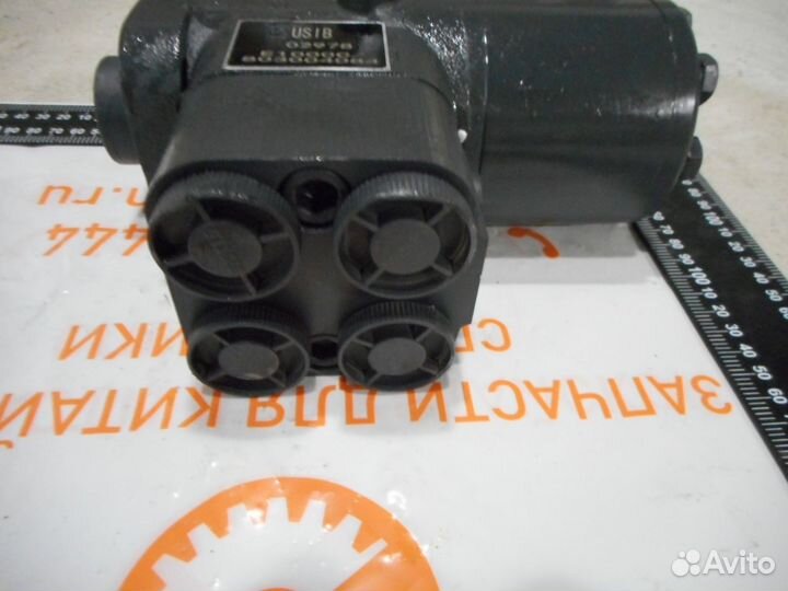 Насос-дозатор (шпонка) TLF1-E1000C xcmg LW500F 803