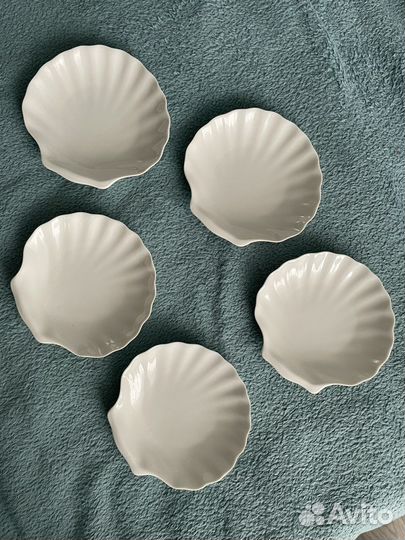 Блюдо, блюдце, салатник ракушка фарфор