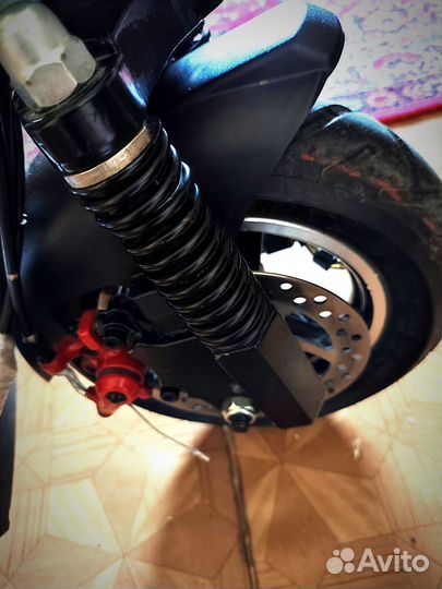 Электросамокат kugoo m4