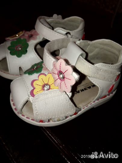 Продам сандали