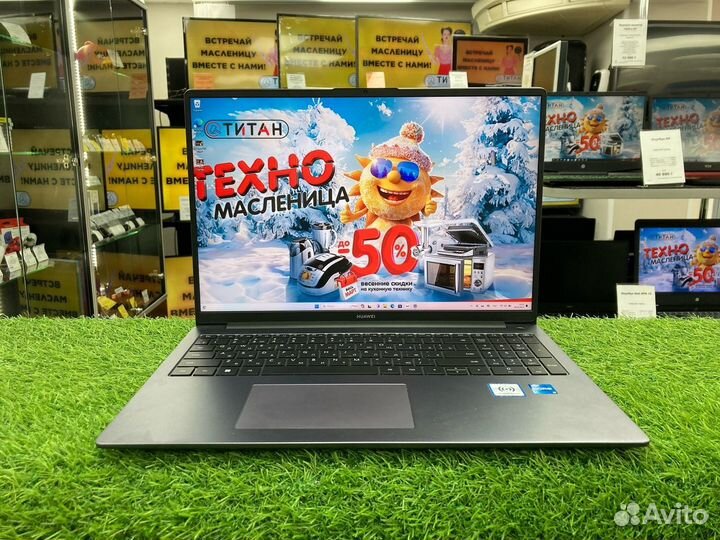 Ноутбук huawei D 16