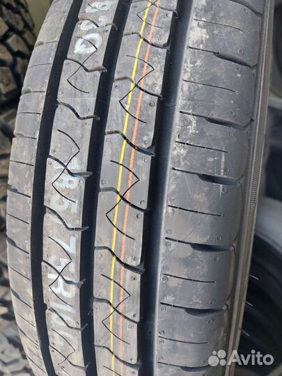 Kumho PorTran KC53 185/75 R16C 104R