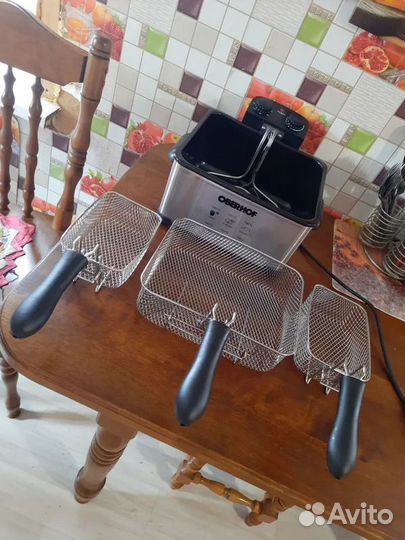 Домашняя электрическая фритюрница Oberhof S-28